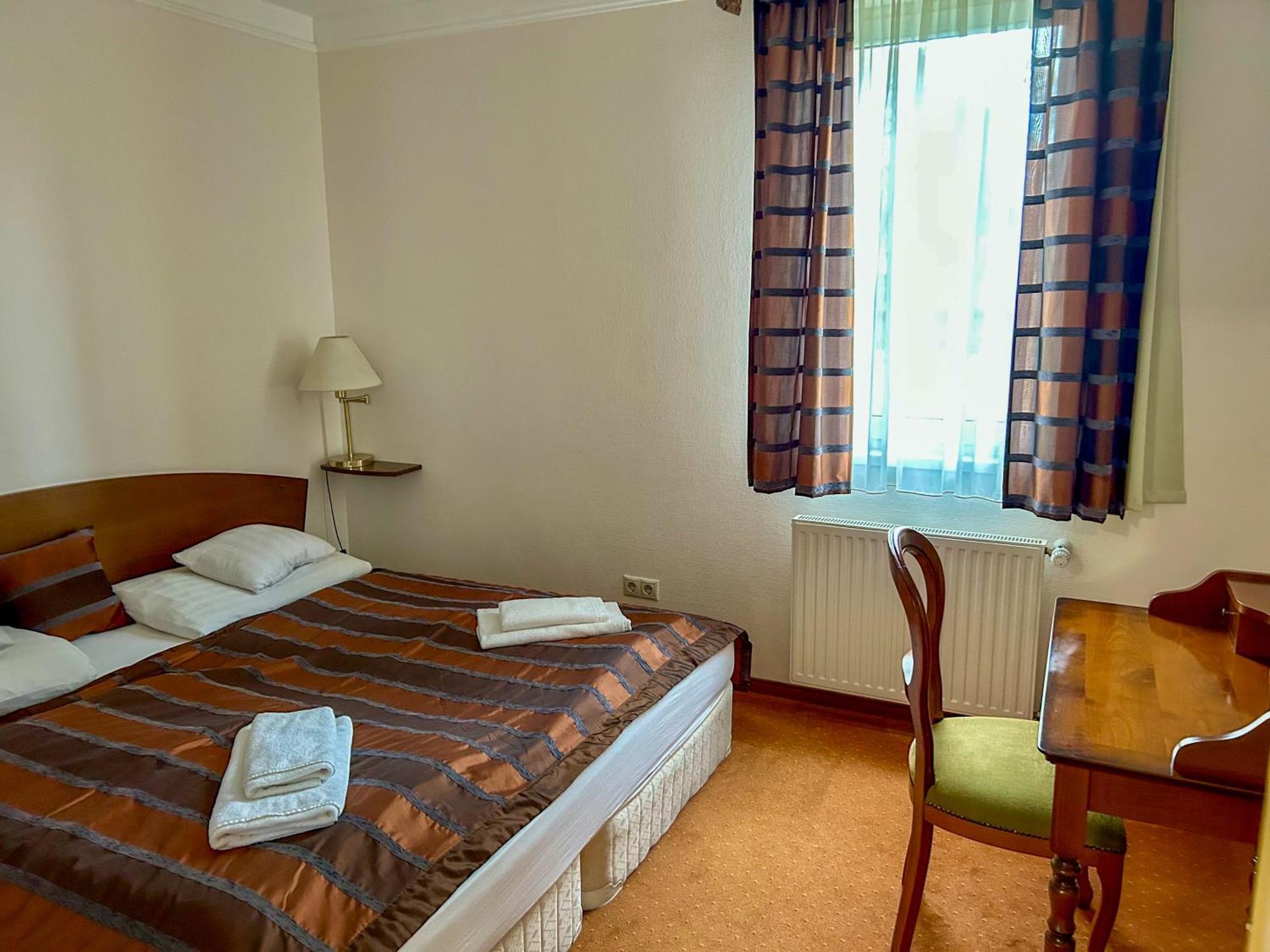 Bernadett Villa Apartman 3 Bük Buitenkant foto